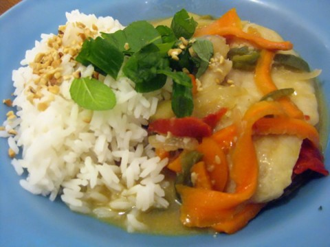 Ensopado de peixe com coco